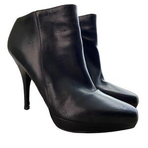 Via Spiga 6.5 Ankle Booties High Heels Square Toe Leather Black